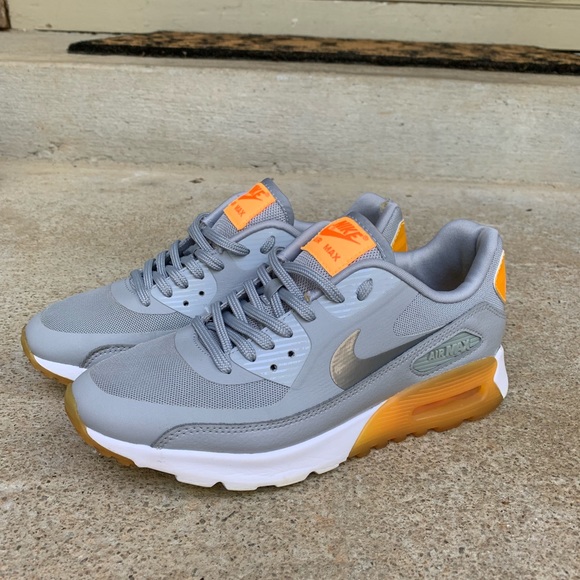 Nike Shoes - Nike Air Max 90 Women’s Size 7